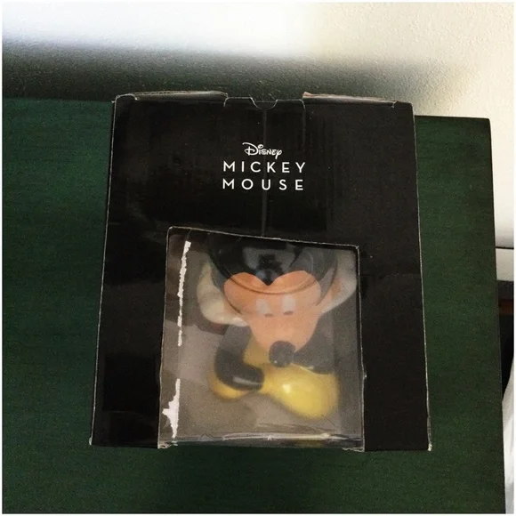 DISNEY Mickey Mouse Ceramic Coin Bank – Classic Outfit, NWT - Picture 11 of 12